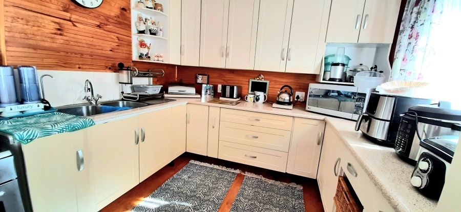 4 Bedroom Property for Sale in Dolphin Creek Golf Estate Western Cape